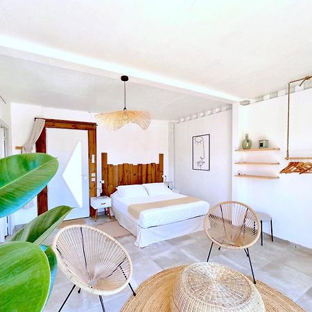 Nuiki Lodges - Chambres D'Hotes Montségur-sur-Lauzon Esterno foto